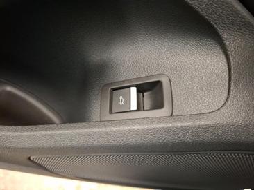 Audi A4 Avant 40 TDI — photo 22