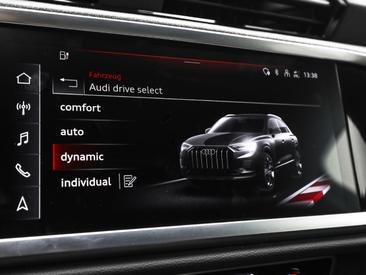 Audi Q3 TFSI E 45 E — photo 13