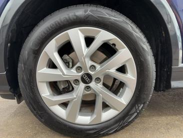 Audi Q2 35 TFSI — photo 11