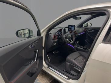 Audi Q2 35 TFSI — photo 9