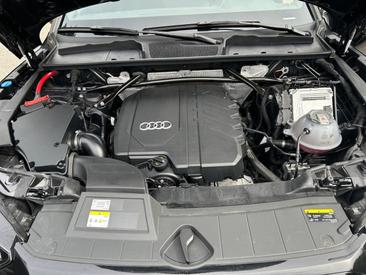 Audi Q5 40 TFSI Quattro — photo 8