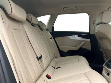 Audi A4 Break Surélevé 40 TDI — photo 15