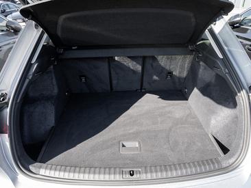 Audi Q3 35 TFSI — photo 15