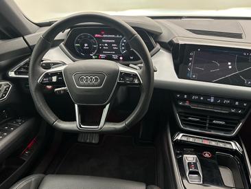Audi E-tron GT Quattro E-tron Quattro — photo 8