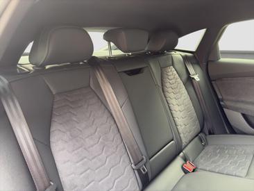 Audi A6 Sportback E-tron S Line Business E-tron Quattro — photo 19