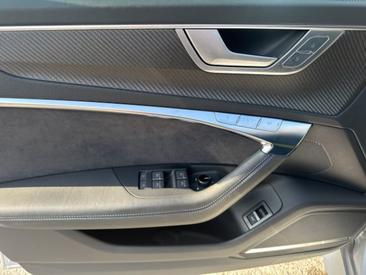 Audi RS6 Avant Performance Performance Quattro Tiptronic — photo 16