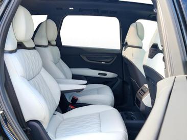 Audi Q7 SUV TDI Quattro Tiptronic — photo 16