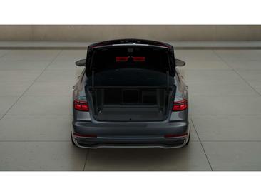 Audi A8 TFSI E 60 TFSI E Quattro Tiptronic — photo 10