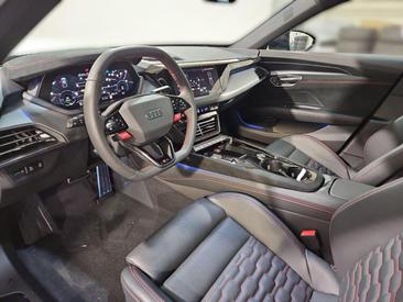 Audi RS E-tron GT E-tron Quattro — photo 9