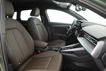 Audi A3 Break Surélevé TFSI E 40 E — photo 8
