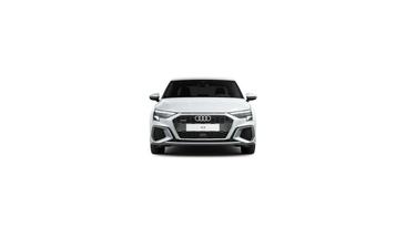 Audi A3 Berline 40 TFSI Quattro — photo 4