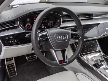 Audi S8 TFSI Quattro Tiptronic — photo 12