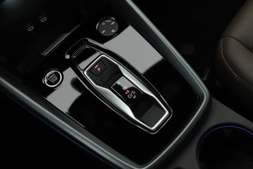 Audi A3 Break Surélevé TFSI E 40 E — photo 12