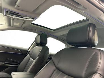 Audi A8 Berline 55 TFSI Quattro — photo 10