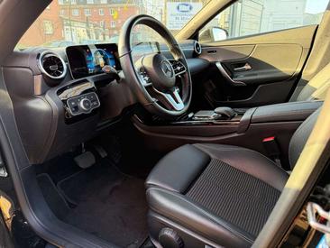 Mercedes CLA Berline 200 — photo 25