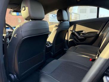 Mercedes CLA Berline 200 — photo 27