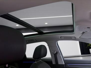 Audi Q3 TFSI E 45 E — photo 18