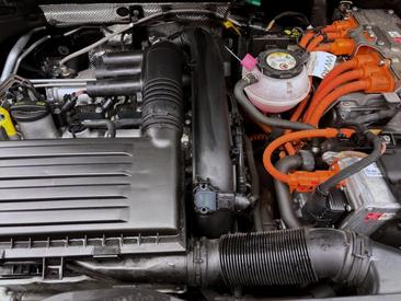Audi Q3 TFSI E 45 E — photo 19
