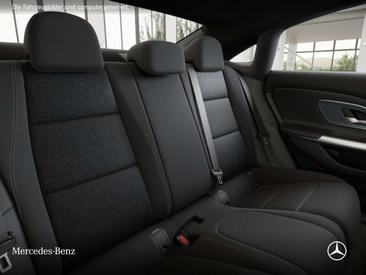 Mercedes CLA Berline 180 — photo 11
