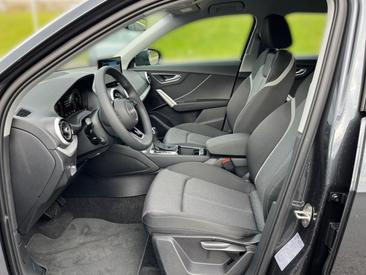 Audi Q2 35 TFSI — photo 13
