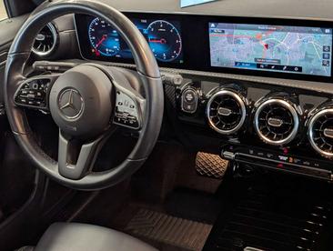 Mercedes Classe A Berline 180 D — photo 8