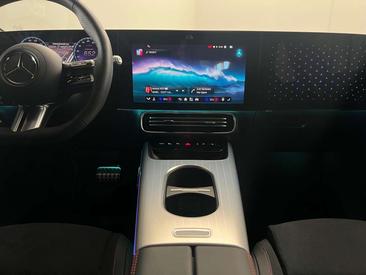 Mercedes CLA Berline 250 — photo 15