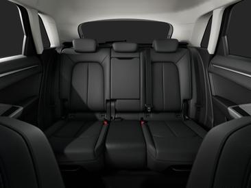 Audi Q3 35 TFSI — photo 10