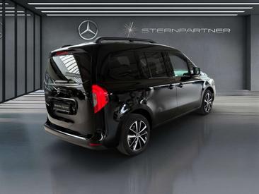Mercedes EQT Van 200 — photo 11