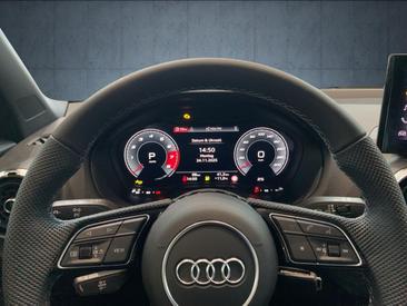 Audi SQ2 TFSI — photo 20