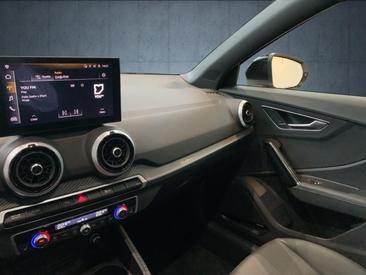 Audi SQ2 TFSI — photo 23