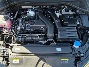 Audi A3 Sportback 35 TFSI — photo 8