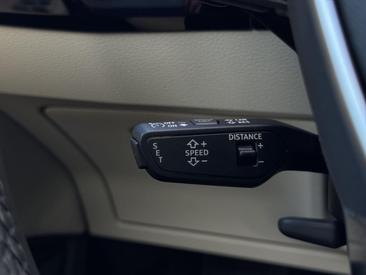 Audi E-tron Sportback S Sportback Quattro — photo 25