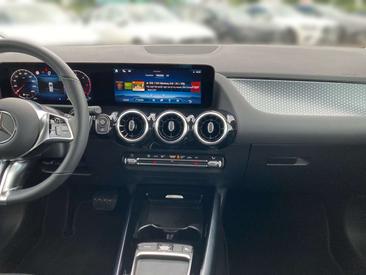 Mercedes Classe B Berline 200 D — photo 11