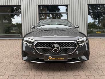 Mercedes Classe E Berline 300 E — photo 8