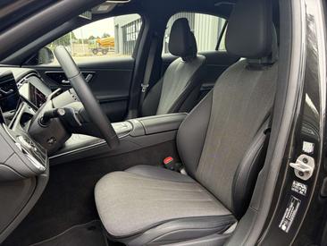 Mercedes Classe E Berline 300 E — photo 11