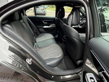Mercedes Classe E Berline 300 E — photo 13
