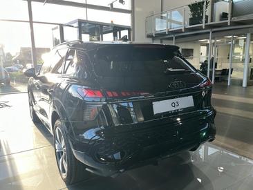 Audi Q3 35 TFSI — photo 2