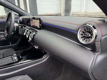 Mercedes CLA Berline 200 — photo 24