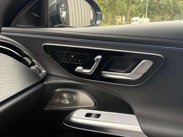 Mercedes Classe E Berline 300 E — photo 20