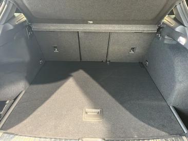 Audi Q3 35 TFSI — photo 11