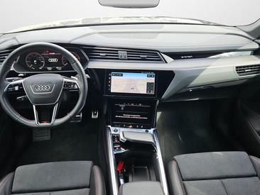 Audi Q8 E-tron E-tron 55 Quattro 300 KW — photo 8