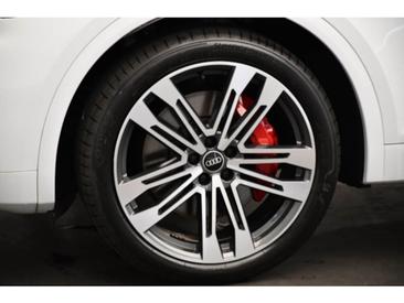 Audi SQ5 SUV TDI — photo 15