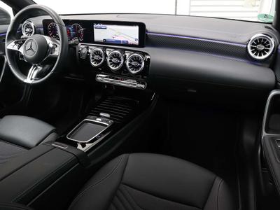 Mercedes CLA Berline 220
