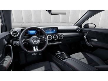 Mercedes Classe A Berline 200 D — photo 7