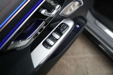 Mercedes EQE Berline 53 4MATIC — photo 28
