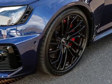 Audi RS4 Avant TFSI Quattro Tiptronic — photo 22