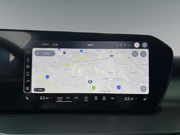 Audi Q3 E-hybrid — photo 8