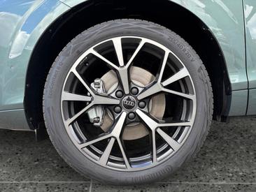 Audi Q3 E-hybrid — photo 10