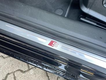 Audi A6 Avant 40 TDI — photo 15
