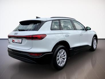 Audi Q6 E-tron Q6 SUV E-tron Blue Performance 225 KW — photo 4